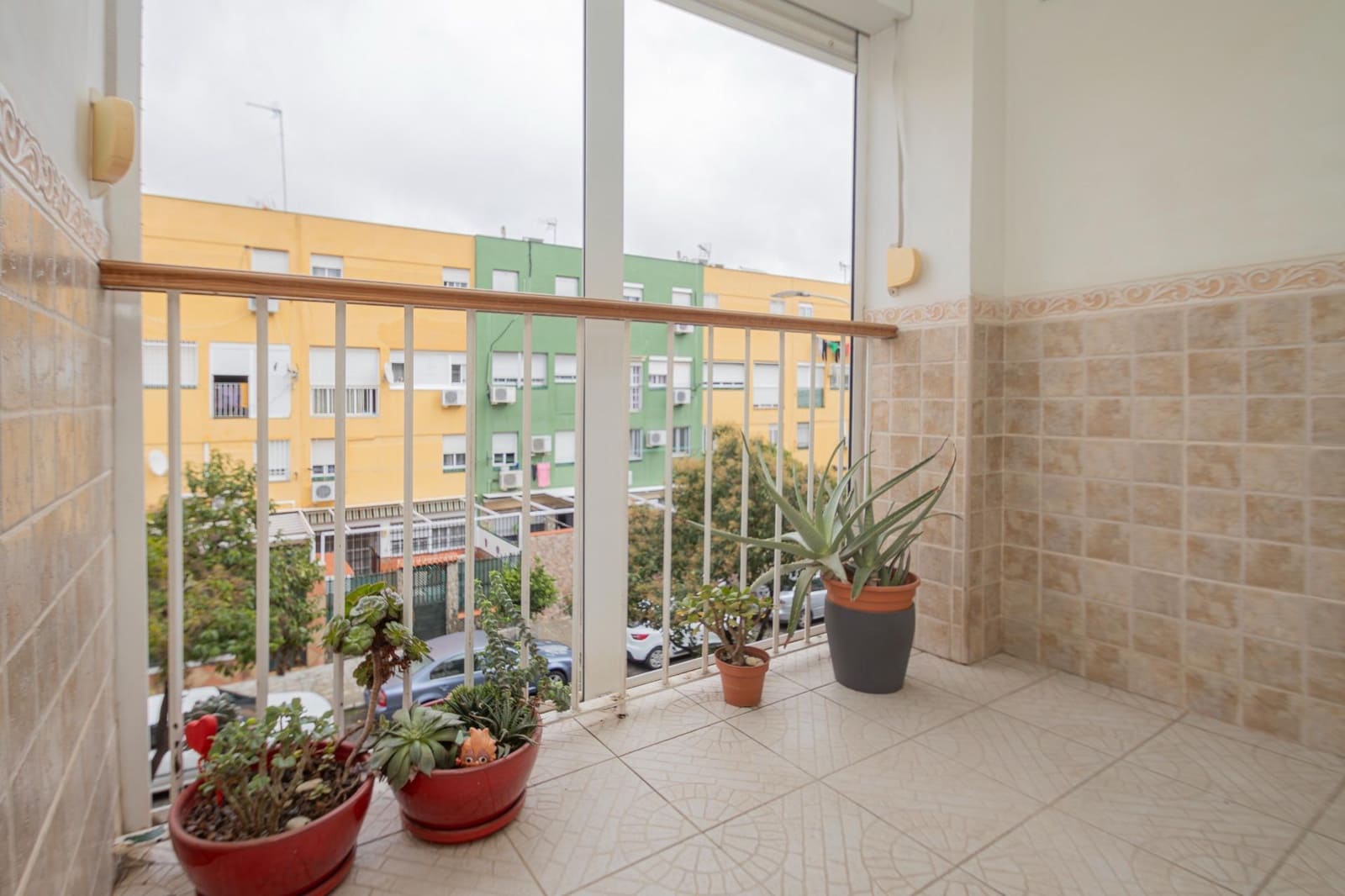 3 bedroom Apartment for sale in Seville city - € 220,000 (Ref: 9406732)