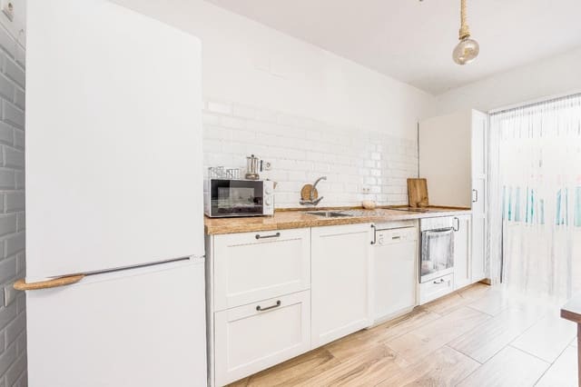 4 slaapkamer Rijtjeshuis te koop in El Ronquillo - € 185.000 (Ref: 9411077)