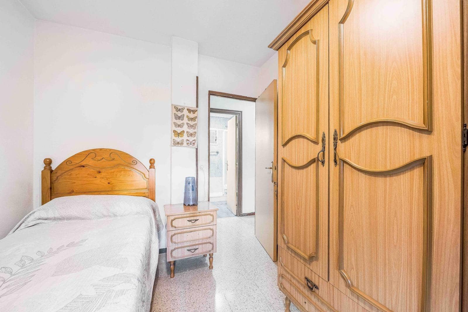 3 soveværelse Lejlighed til salg i Sevilla by - € 100.000 (Ref: 9417687)