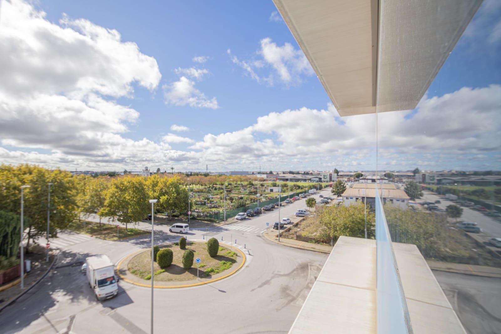 Biuro na sprzedaż w Miasto Sewilla - 51 000 € (Ref: 9419884)