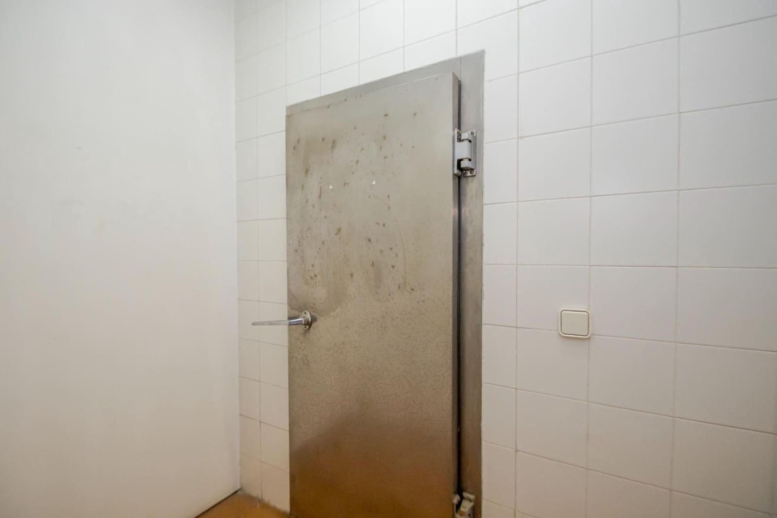 3 makuuhuone Kaupallinen myytävänä paikassa Mairena del Aljarafe - 500 000 € (Ref: 9431148)