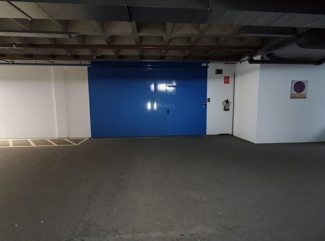 Yritys myytävänä paikassa Valdefuentes, Madrid kaupunki - 385 000 € (Ref: 9435077)