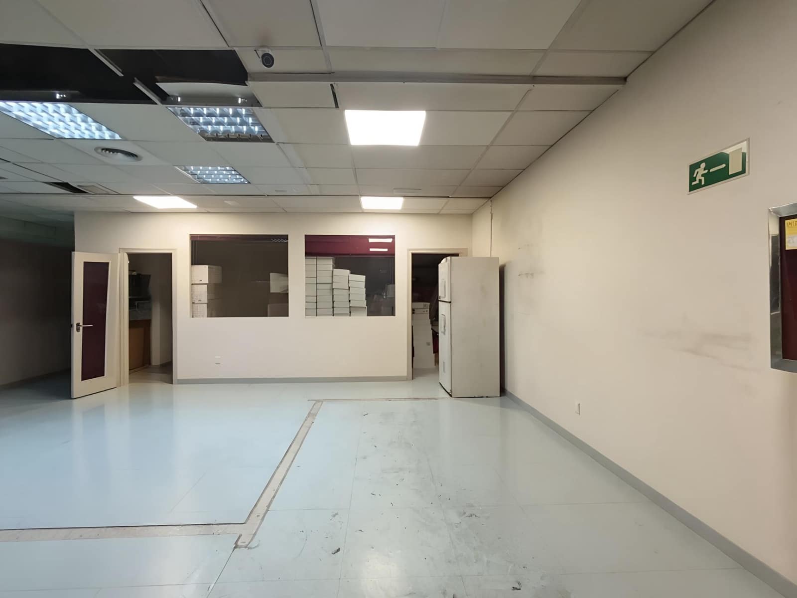 Business for sale in Madrid city - € 385,000 (Ref: 9435077)