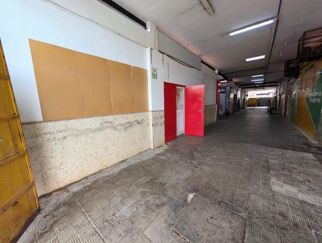Commercieel te koop in Sevilla stad - € 110.000 (Ref: 9449411)