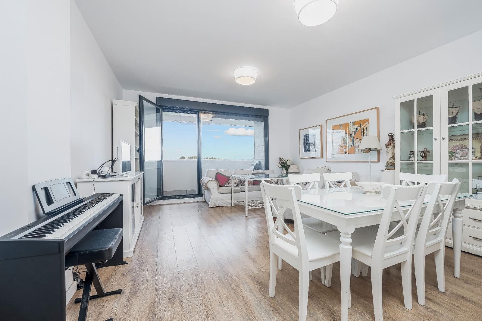 4 camera da letto Appartamento in vendita in Dos Hermanas con piscina - 390.000 € (Rif: 9482111)