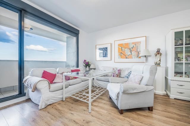 4 camera da letto Appartamento in vendita in Dos Hermanas con piscina - 390.000 € (Rif: 9482111)