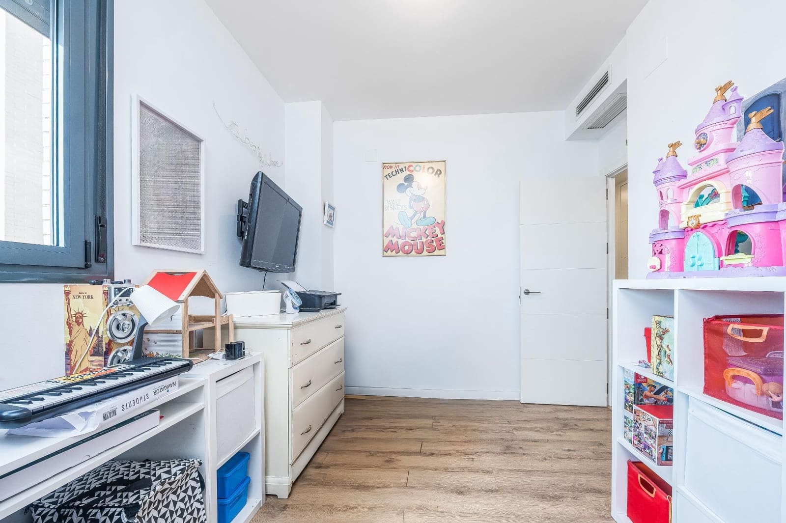 4 camera da letto Appartamento in vendita in Dos Hermanas con piscina - 390.000 € (Rif: 9482111)