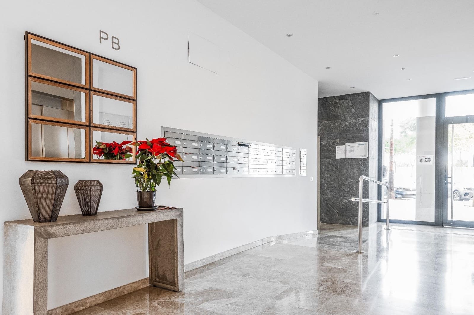 4 camera da letto Appartamento in vendita in Dos Hermanas con piscina - 390.000 € (Rif: 9482111)