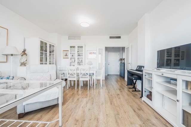 4 chambre Appartement à vendre à Dos Hermanas avec piscine - 390 000 € (Ref: 9482111)