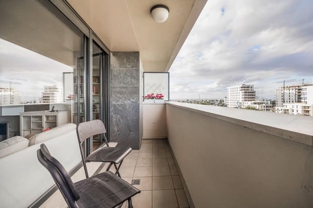 4 chambre Appartement à vendre à Dos Hermanas avec piscine - 390 000 € (Ref: 9482111)