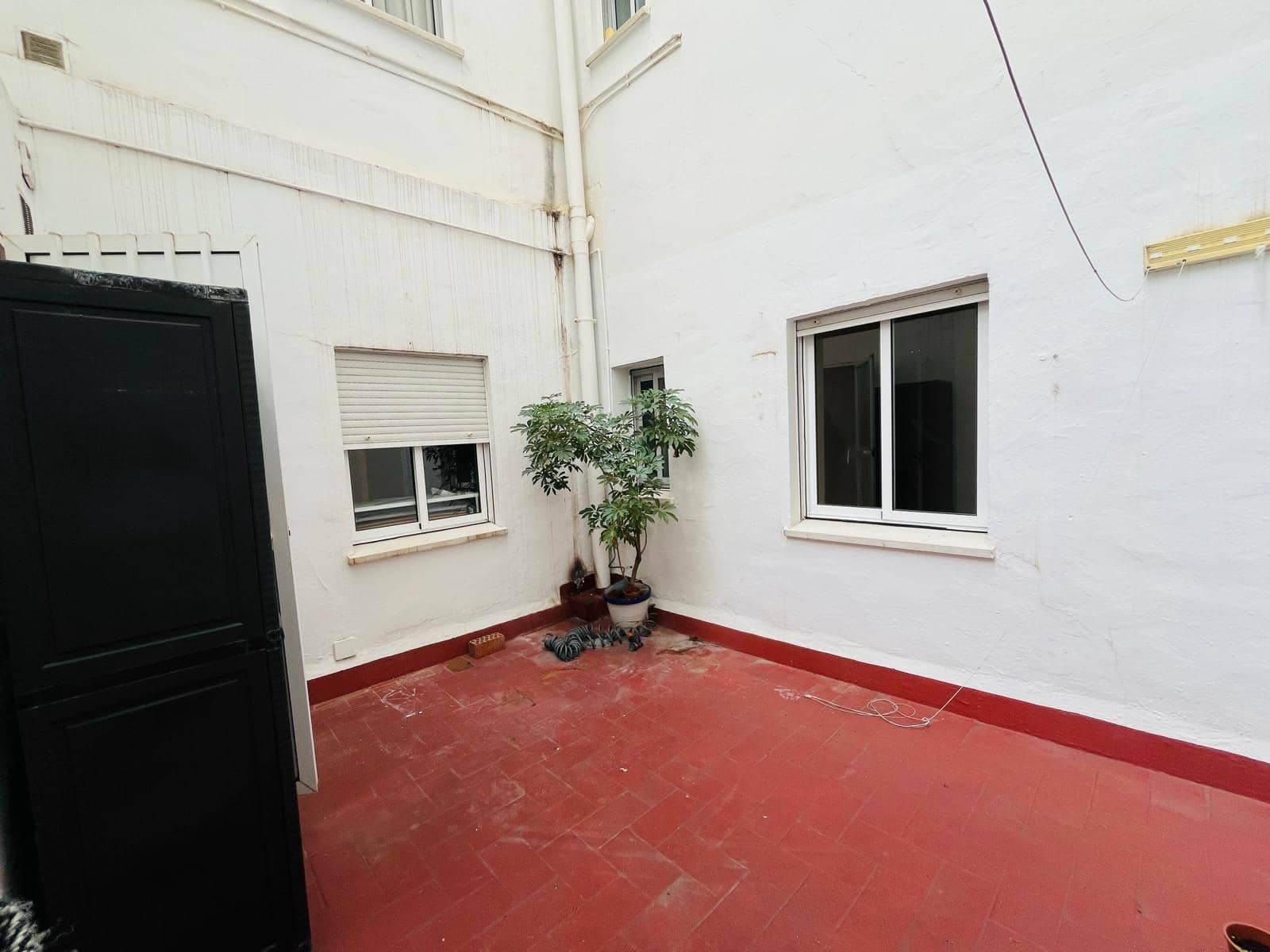 2 sovrum Lägenhet att hyra i Sevilla stad - 900 € (Ref: 9482112)