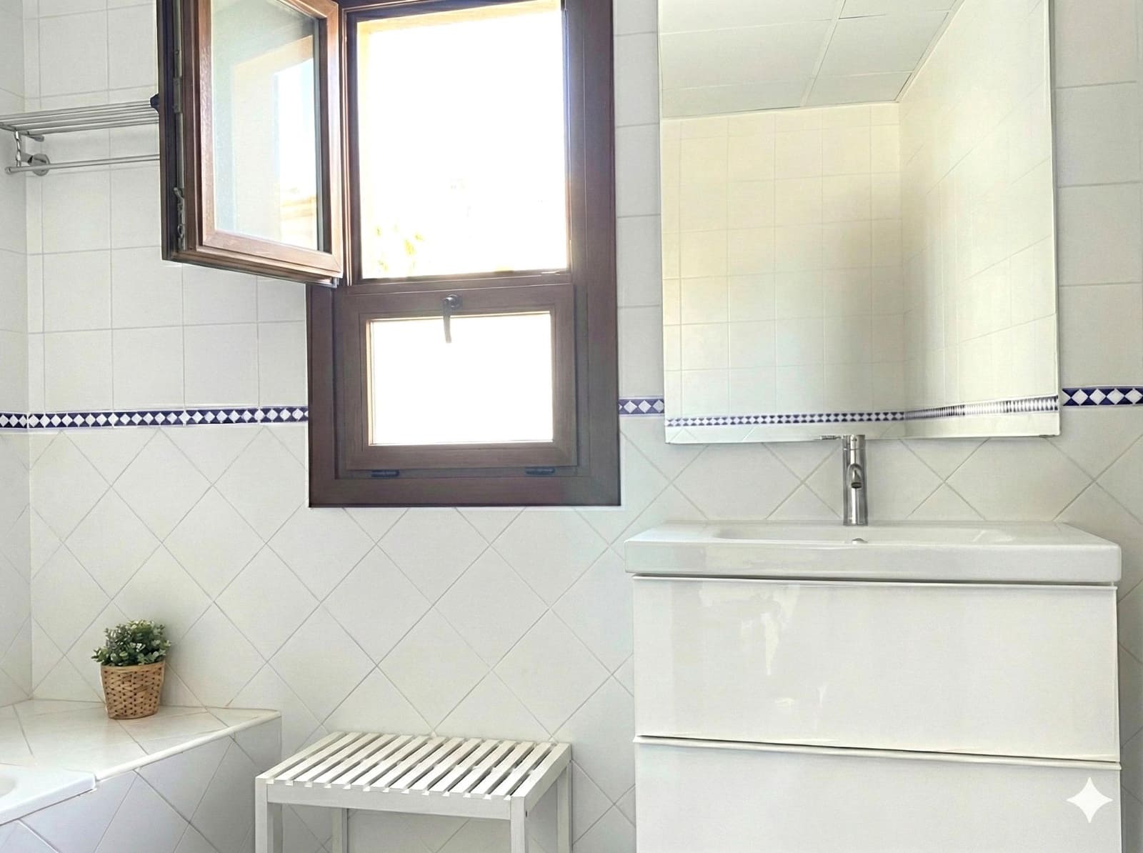 1 chambre Appartement à vendre à Bormujos avec piscine garage - 138 000 € (Ref: 9488390)