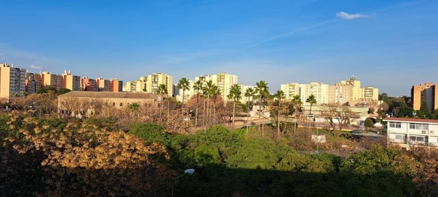 3 soverom Leilighet til salgs i Sevilla by - € 172 000 (Ref: 9491520)