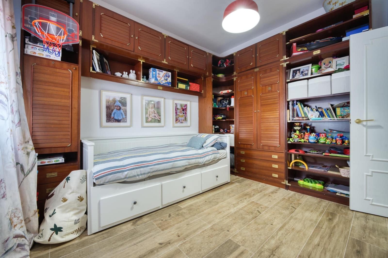 4 soverom Leilighet til salgs i Sevilla by med garasje - € 595 000 (Ref: 9502465)