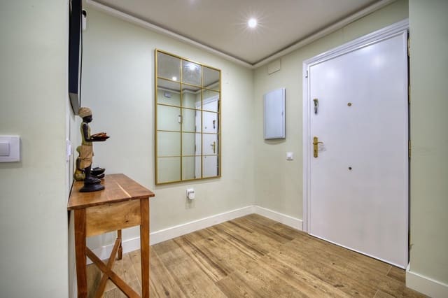 4 soverom Leilighet til salgs i Los Remedios, Sevilla by med garasje - € 595 000 (Ref: 9502465)