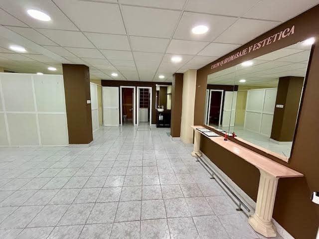 3 bedroom Commercial for sale in Dos Hermanas - € 55,000 (Ref: 9530886)