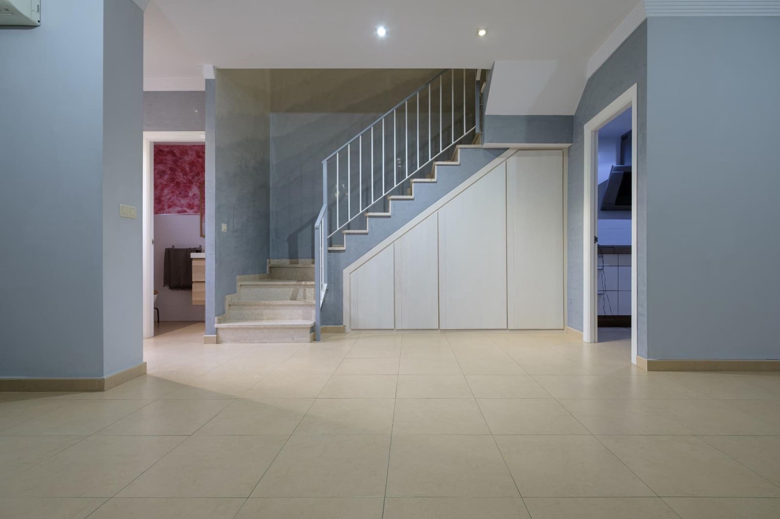 3 bedroom Terraced Villa for sale in Gelves with garage - € 219,900 (Ref: 9586626)