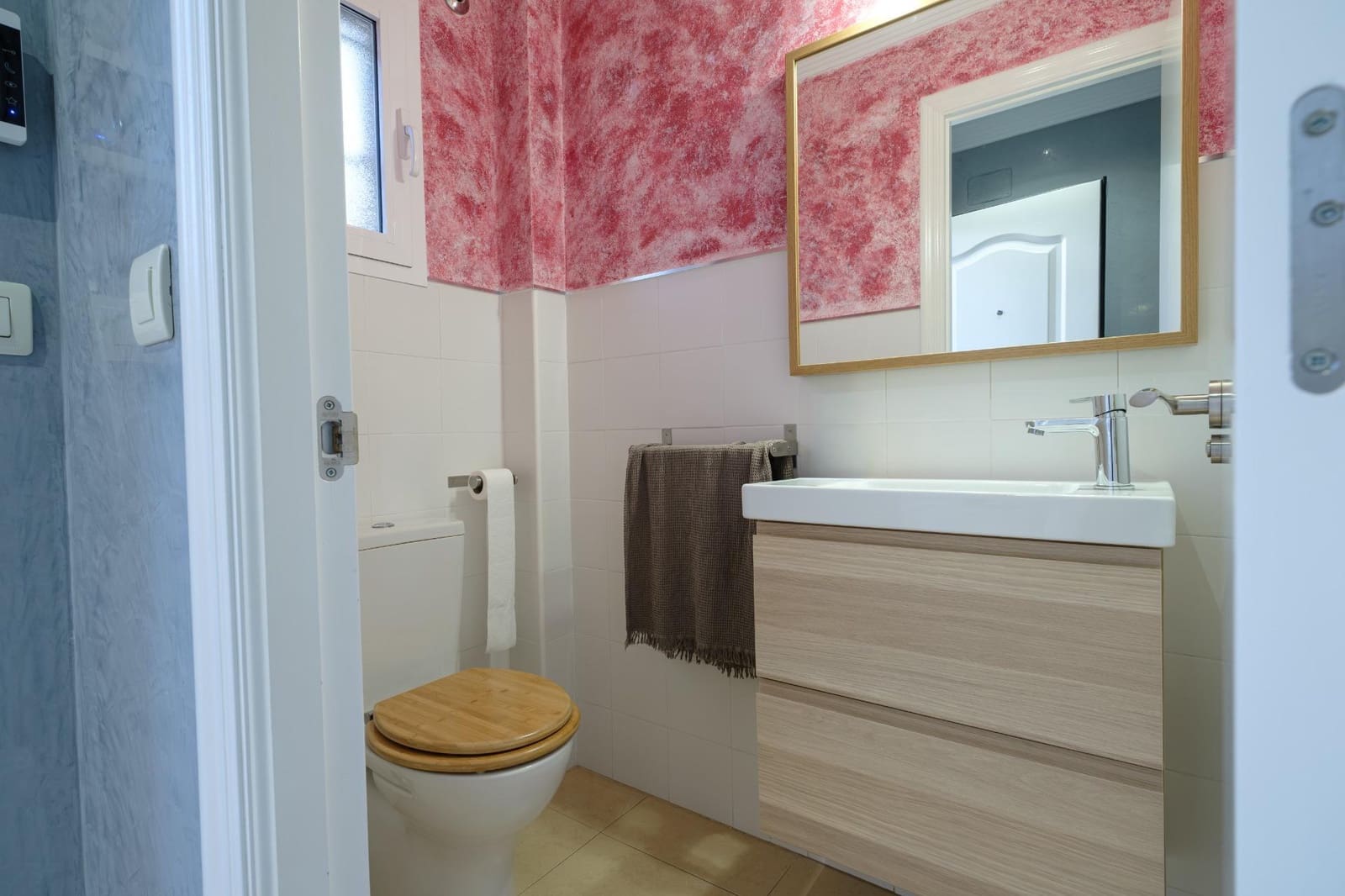 3 bedroom Terraced Villa for sale in Gelves with garage - € 219,900 (Ref: 9586626)