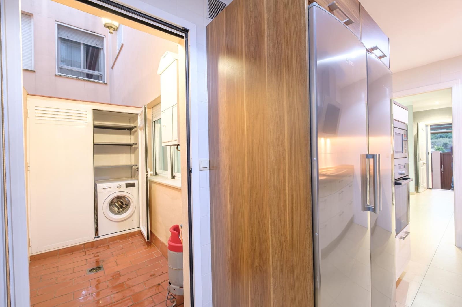 3 bedroom Terraced Villa for sale in Gelves with garage - € 219,900 (Ref: 9586626)