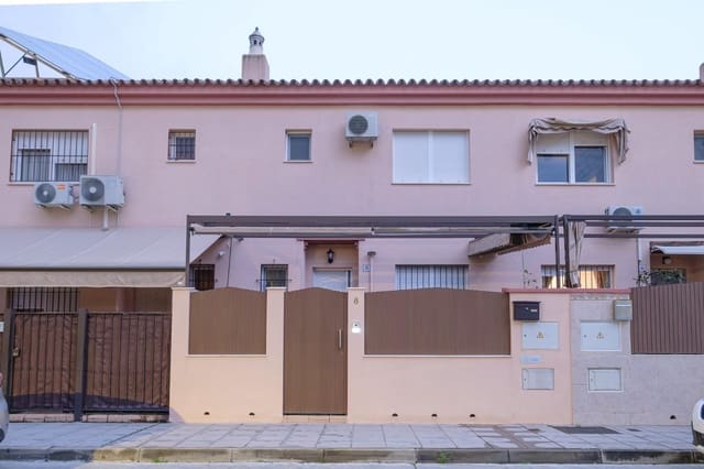 3 bedroom Terraced Villa for sale in Gelves with garage - € 219,900 (Ref: 9586626)