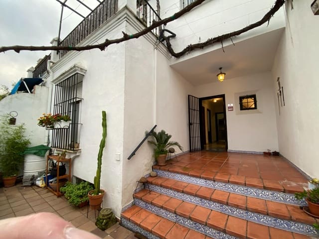 4 camera da letto Villetta a Schiera da affittare in Mairena del Aljarafe con garage - 1.175 € (Rif: 9596296)