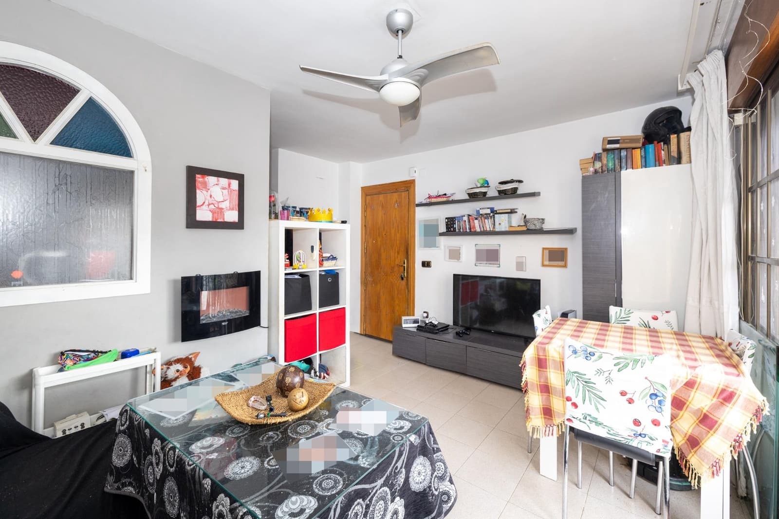 2 bedroom Flat for sale in La Zubia - € 140,000 (Ref: 9608164)