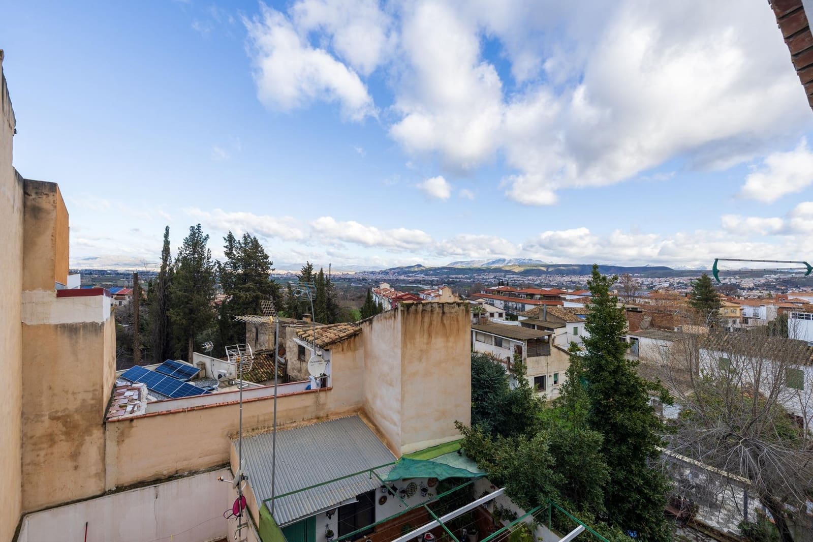 2 bedroom Flat for sale in La Zubia - € 140,000 (Ref: 9608164)