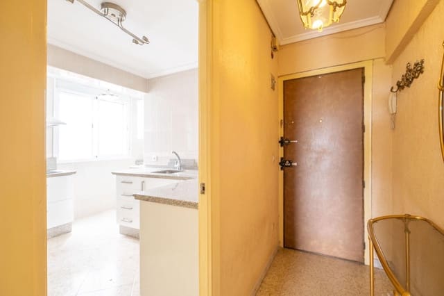 Piso de 3 habitaciones en Sevilla ciudad en venta - 179.900 € (Ref: 9615647)