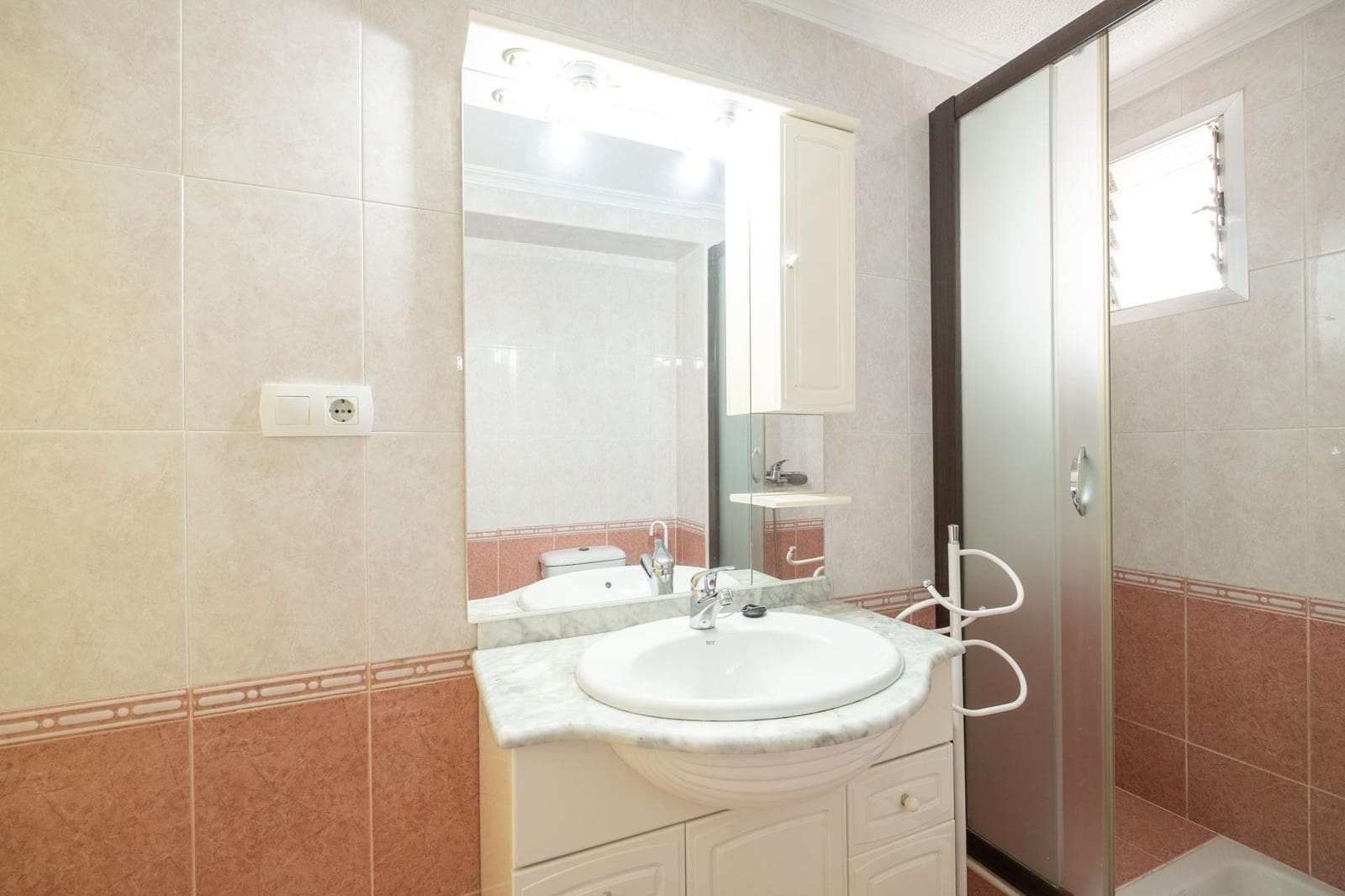 3 soveværelse Lejlighed til salg i Sevilla by - € 179.900 (Ref: 9615647)