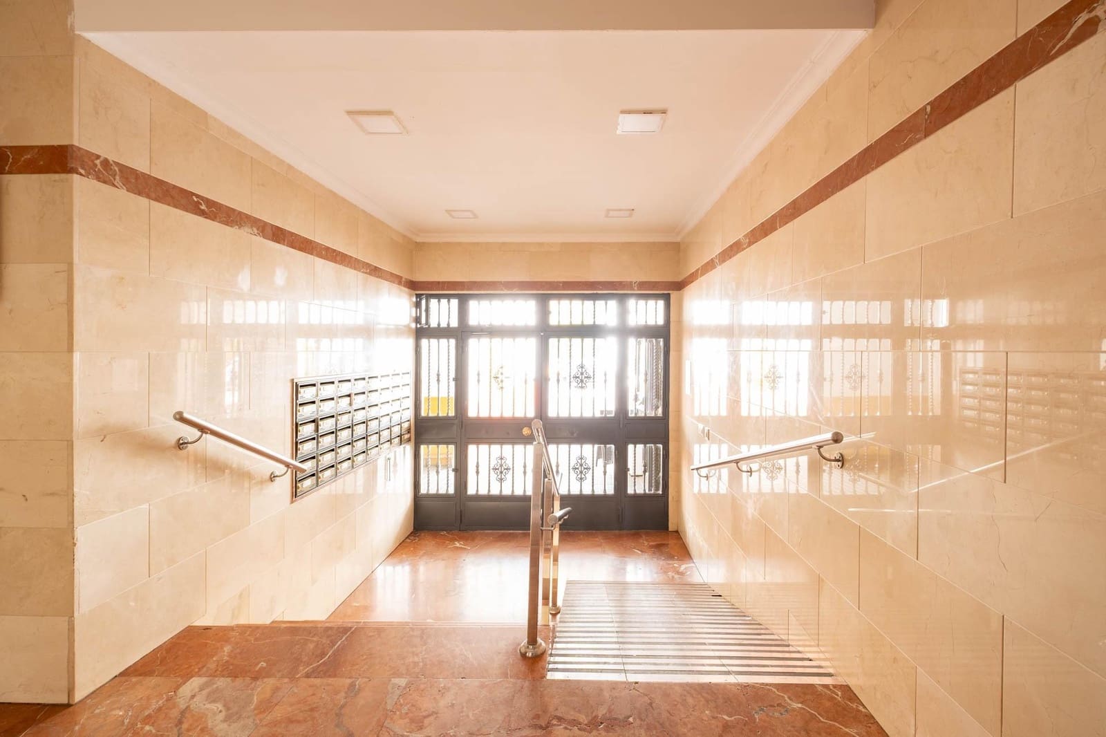 3 bedroom Flat for sale in Seville city - € 179,900 (Ref: 9615647)