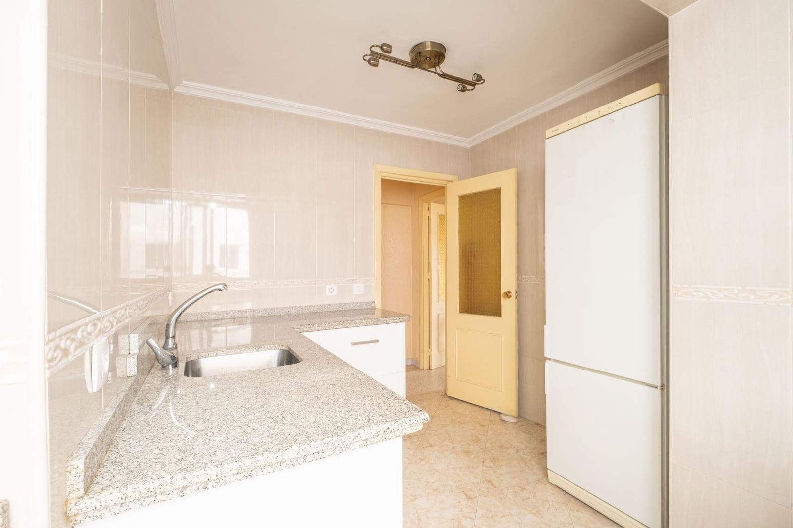 3 bedroom Flat for sale in Seville city - € 179,900 (Ref: 9615647)