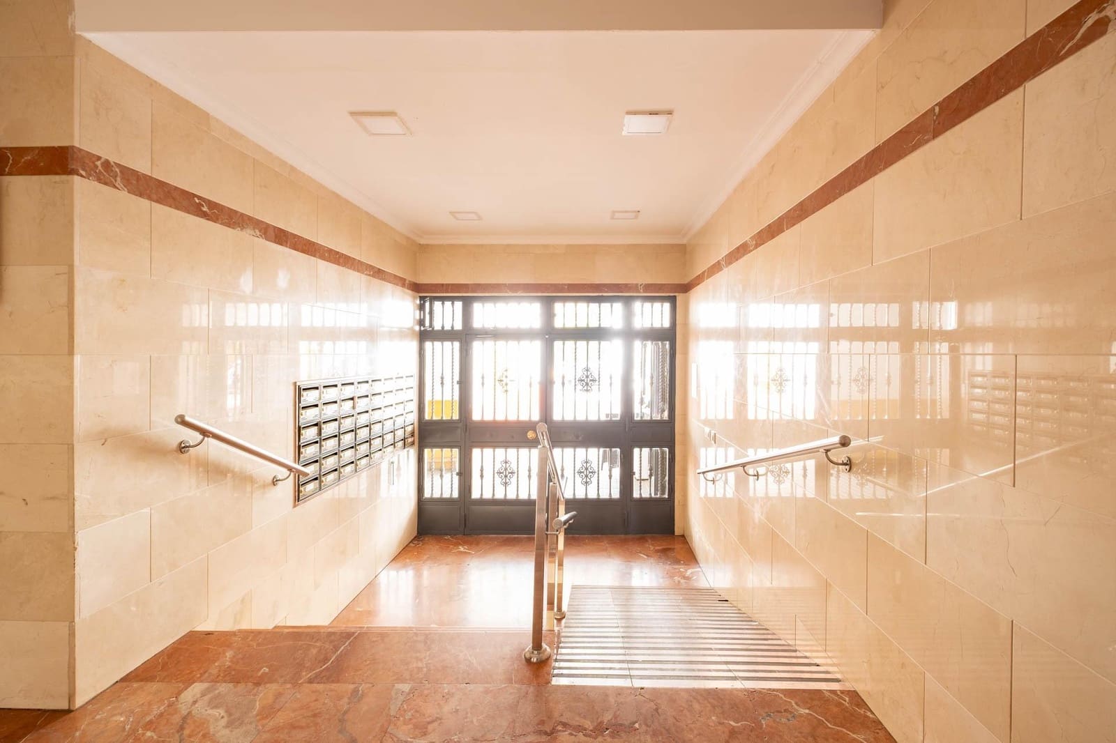 3 bedroom Flat for sale in Seville city - € 179,900 (Ref: 9615647)