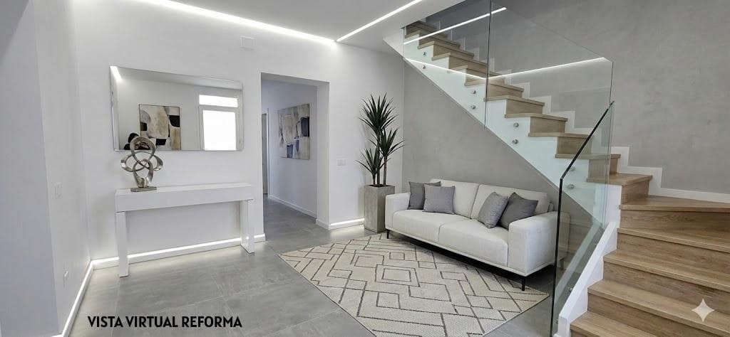 5 makuuhuone Rivitalo myytävänä paikassa La Algaba - 145 000 € (Ref: 9625807)