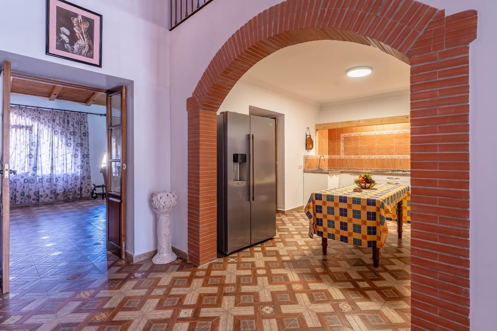 4 bedroom Villa for sale in El Garrobo with garage - € 325,000 (Ref: 9634413)