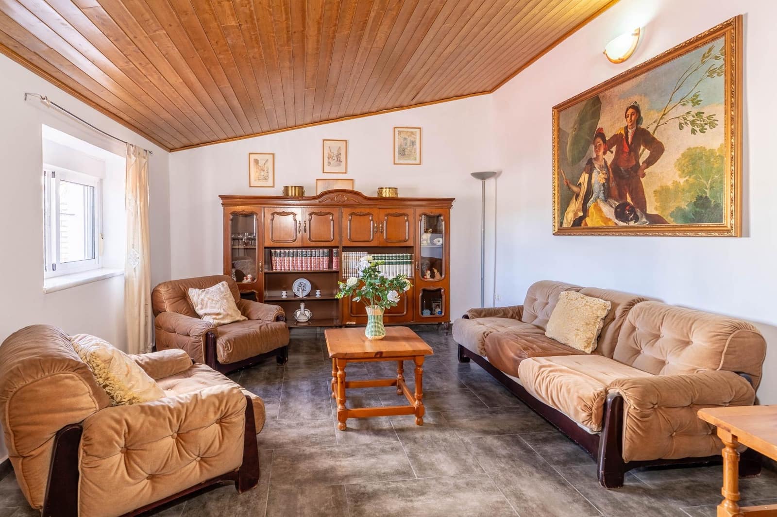 4 bedroom Villa for sale in El Garrobo with garage - € 325,000 (Ref: 9634413)