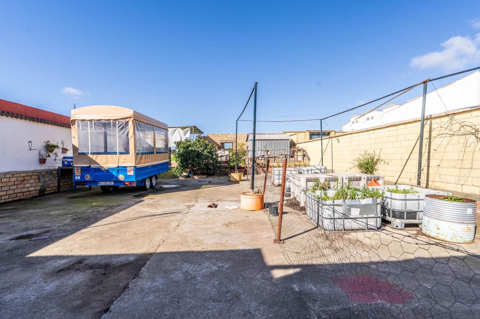 Chalet de 4 habitaciones en El Garrobo en venta con garaje - 325.000 € (Ref: 9634413)