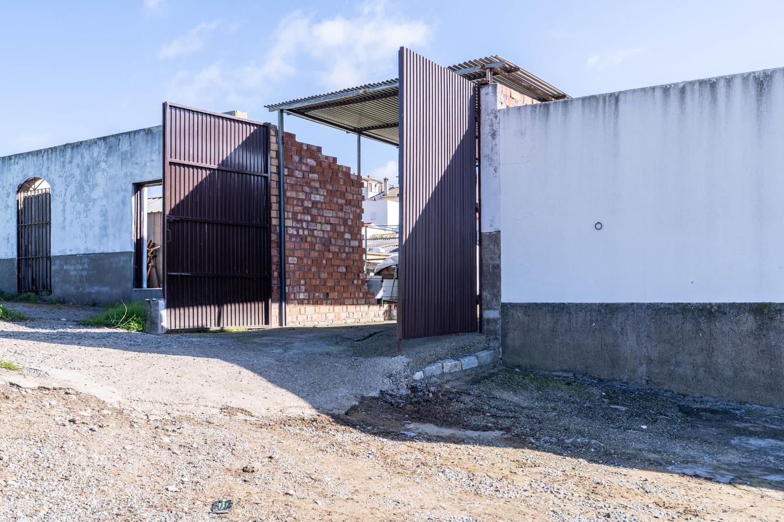 Chalet de 4 habitaciones en El Garrobo en venta con garaje - 325.000 € (Ref: 9634413)