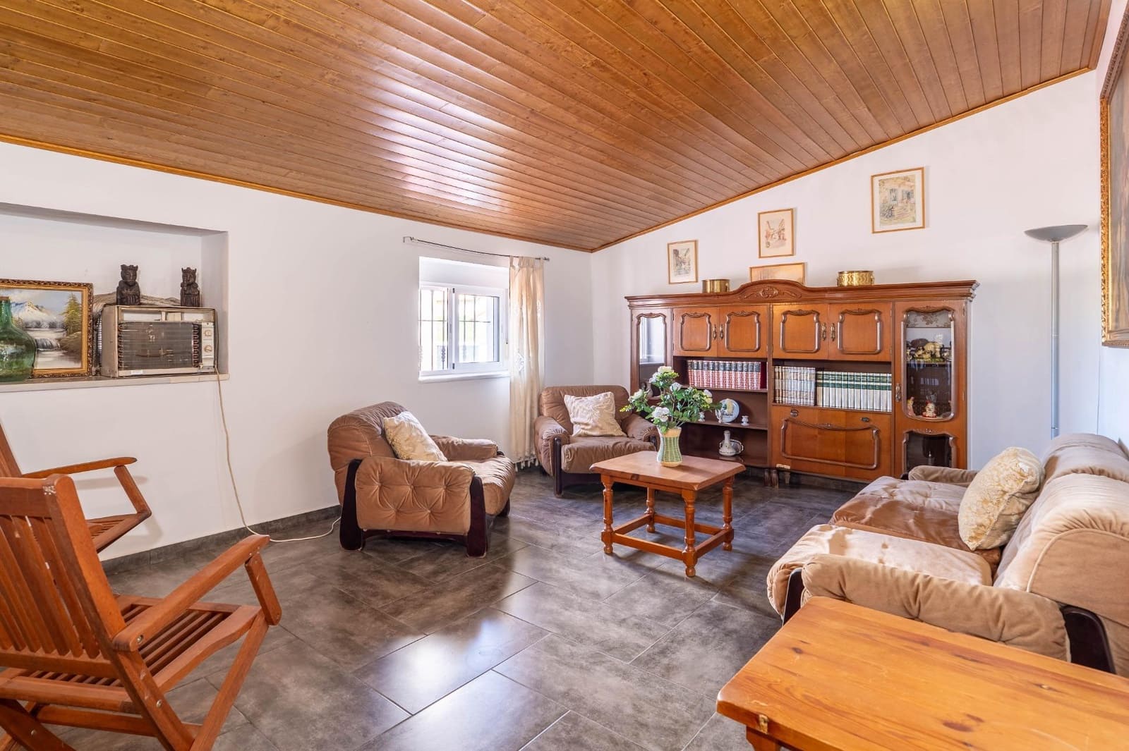 Chalet de 4 habitaciones en El Garrobo en venta con garaje - 325.000 € (Ref: 9634413)