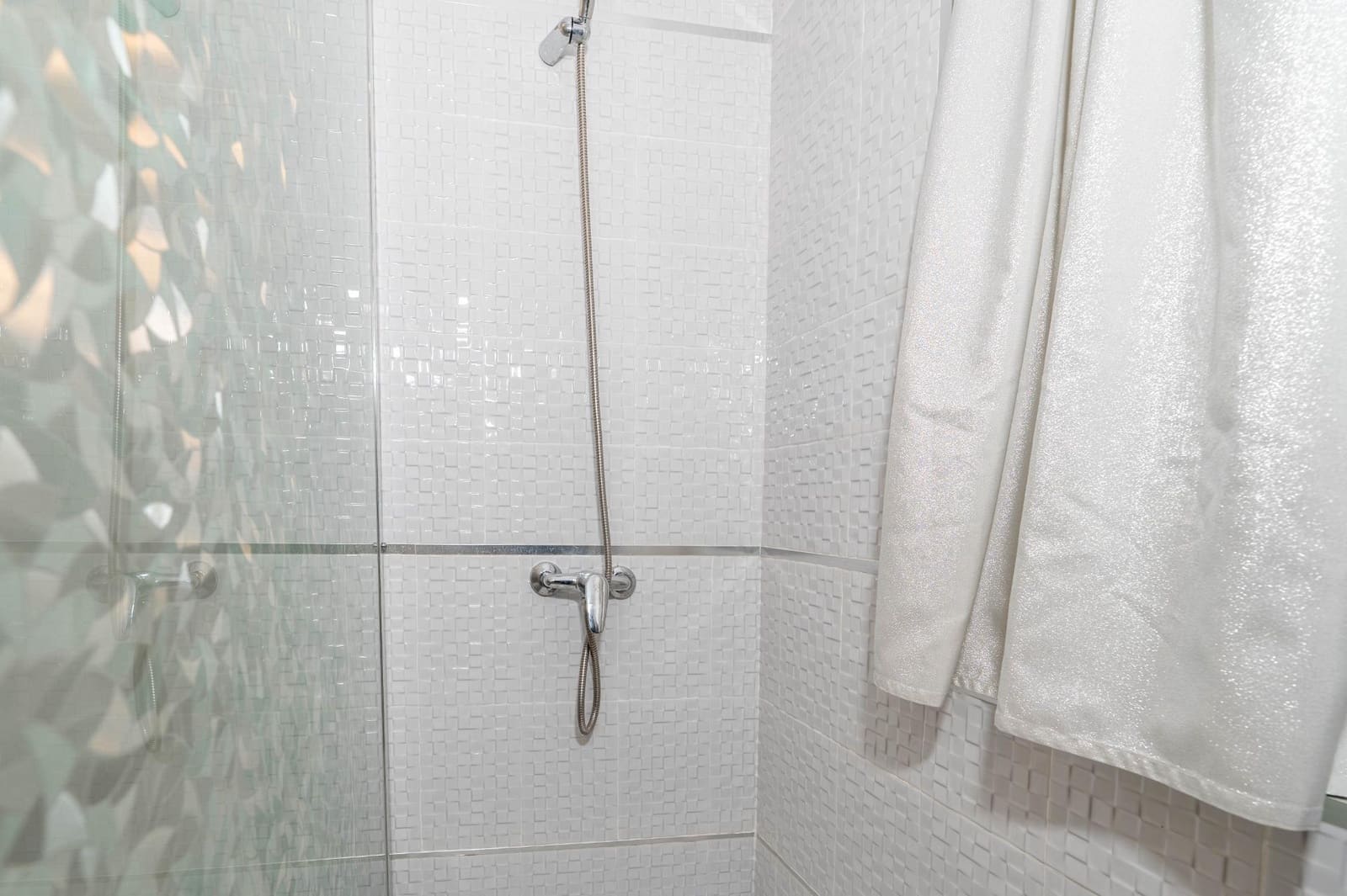 4 slaapkamer Villa te koop in El Garrobo met garage - € 325.000 (Ref: 9634413)