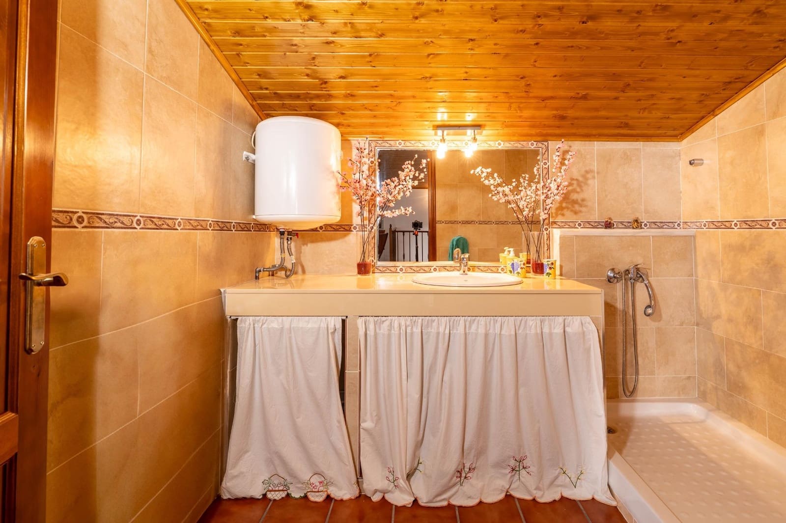 4 slaapkamer Villa te koop in El Garrobo met garage - € 325.000 (Ref: 9634413)