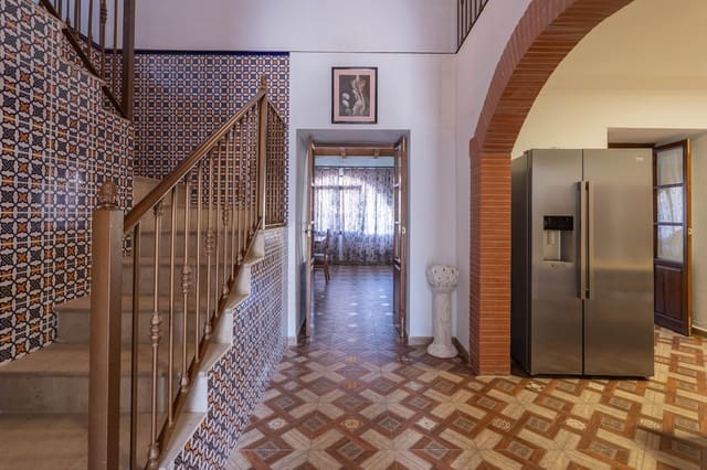 4 sypialnia Willa na sprzedaż w El Garrobo z garażem - 325 000 € (Ref: 9634413)