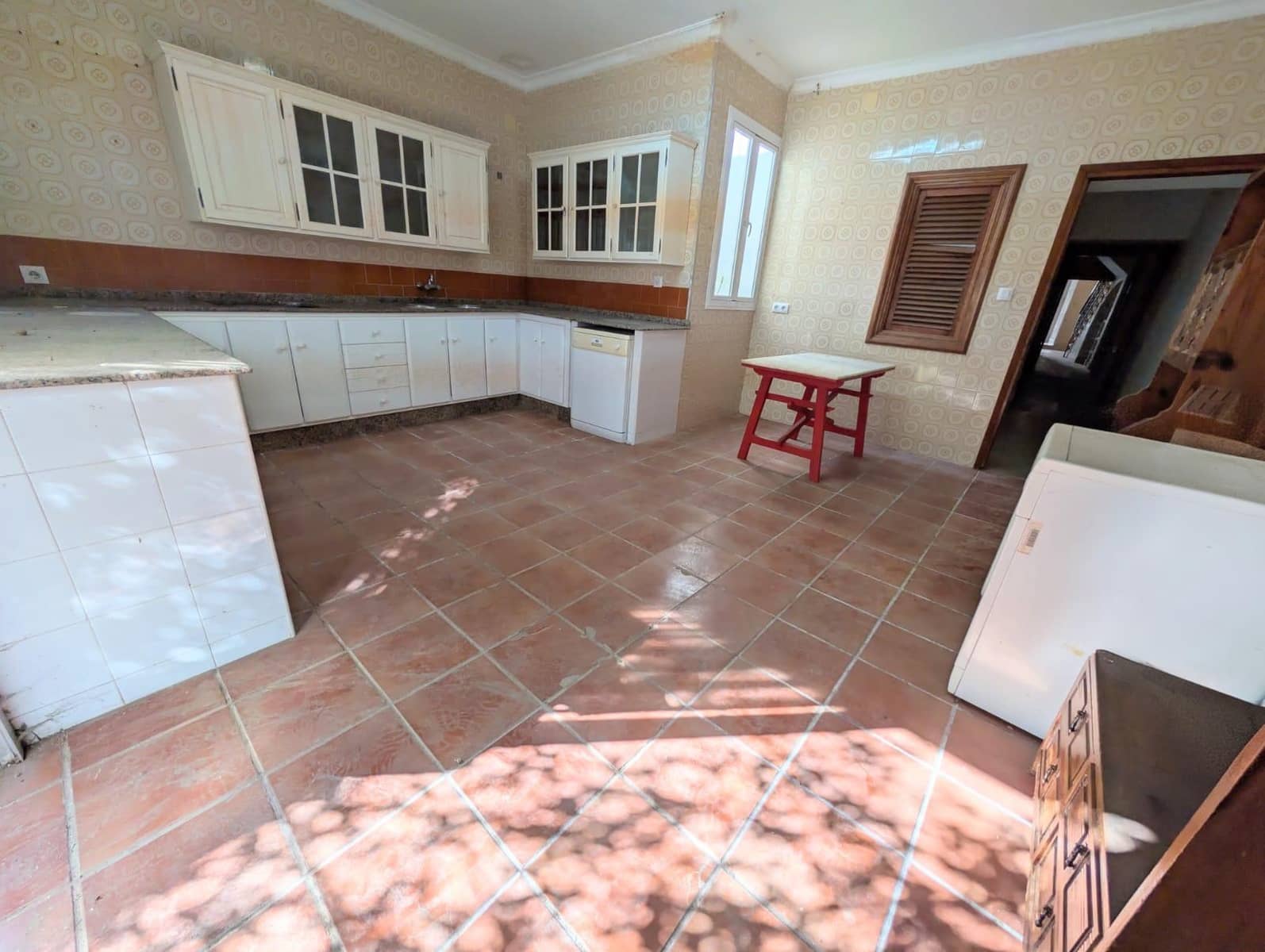 5 bedroom Townhouse for sale in Bornos - € 146,000 (Ref: 9645143)