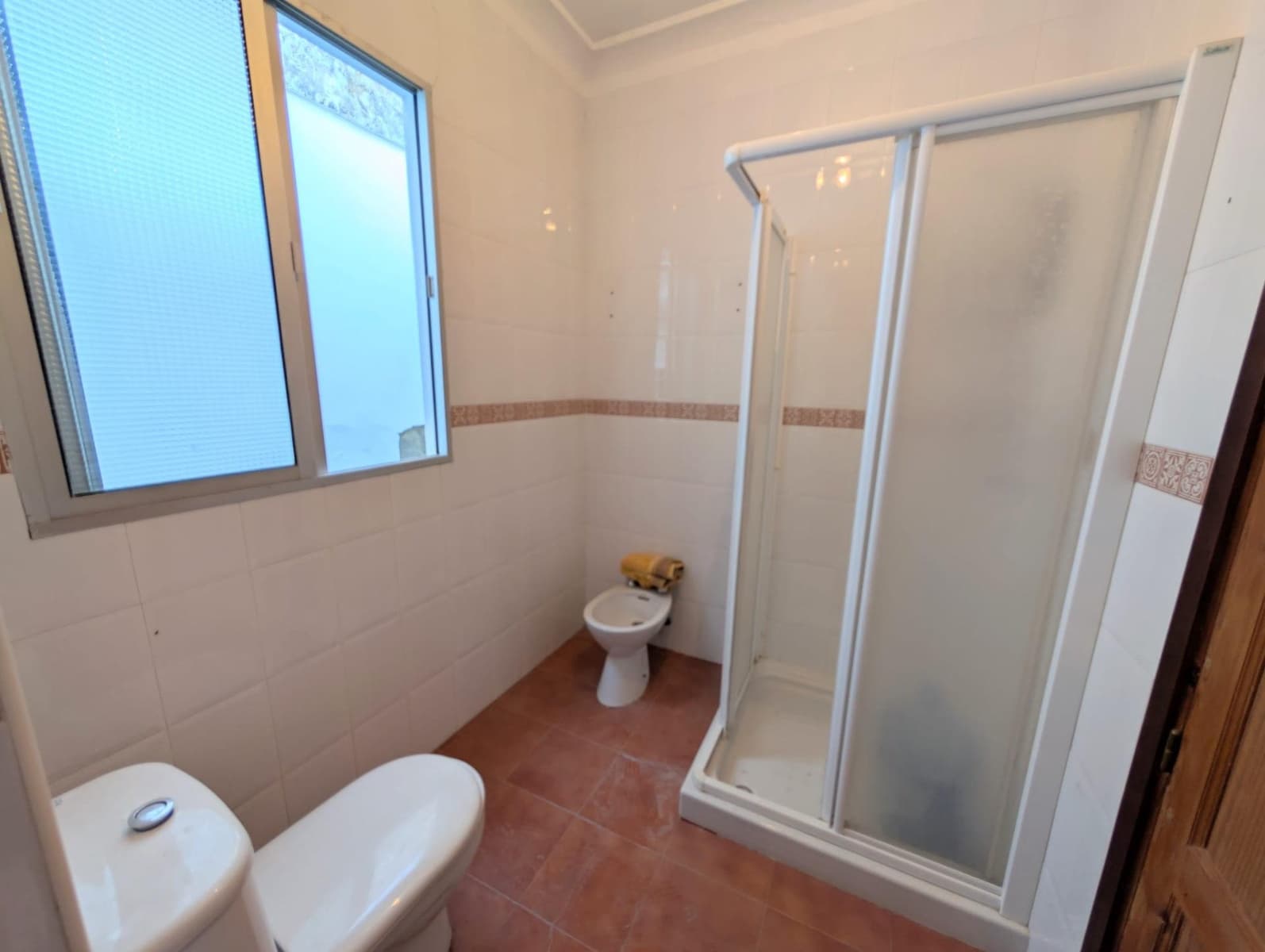 5 bedroom Townhouse for sale in Bornos - € 146,000 (Ref: 9645143)