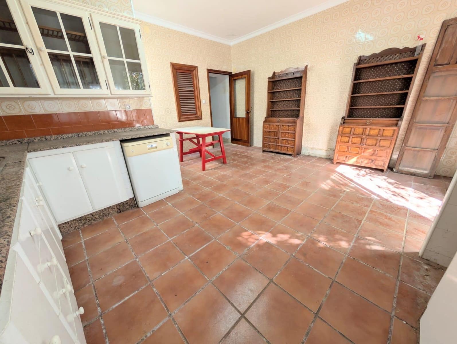5 bedroom Townhouse for sale in Bornos - € 146,000 (Ref: 9645143)