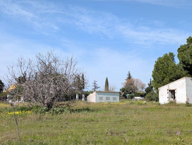 3 soveværelse Villa til salg i Sanlúcar la Mayor - € 150.000 (Ref: 9648281)