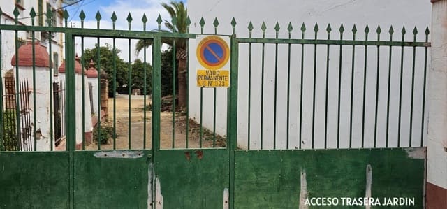 3 soverom Rekkehus til salgs i La Algaba med garasje - € 105 000 (Ref: 9720055)