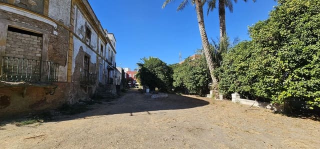 3 bedroom Terraced Villa for sale in La Algaba with garage - € 105,000 (Ref: 9720055)