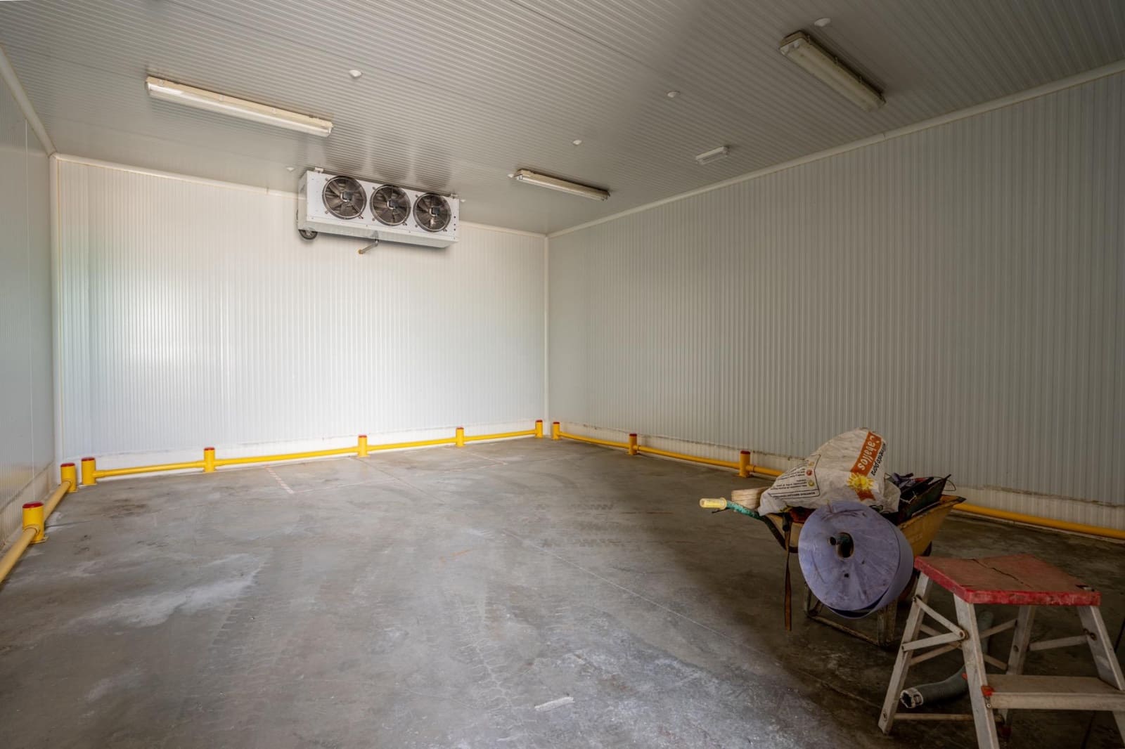 Undeveloped Land for sale in Utrera - € 650,000 (Ref: 9726753)