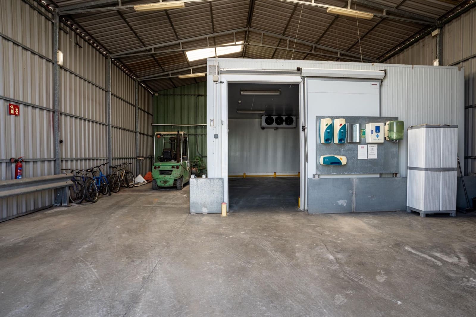 Undeveloped Land for sale in Utrera - € 650,000 (Ref: 9726753)