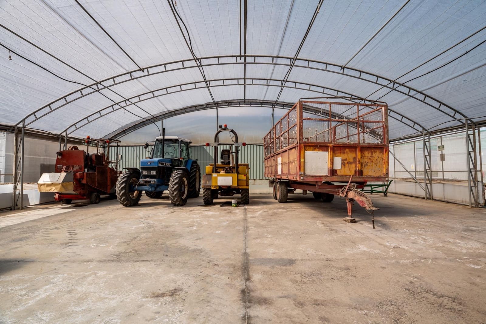 Undeveloped Land for sale in Utrera - € 650,000 (Ref: 9726753)